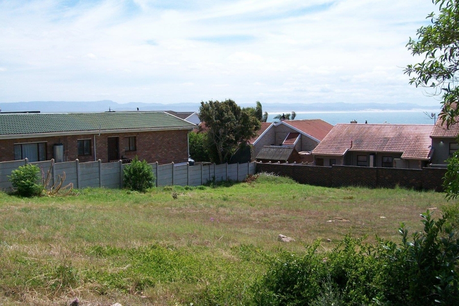 0 Bedroom Property for Sale in Wavecrest Eastern Cape